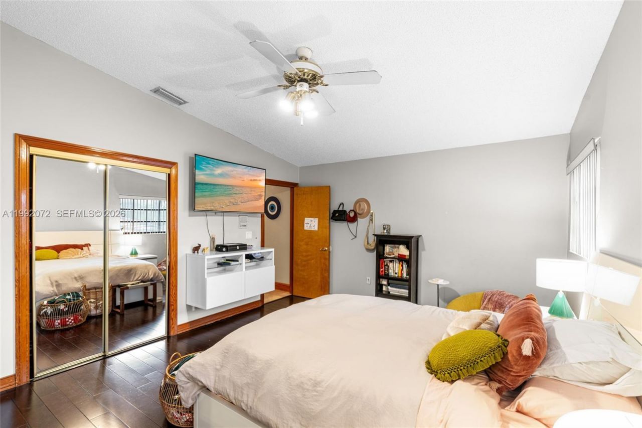 16214 NW 82nd Pl, Miami Lakes, FL 33016 Photo