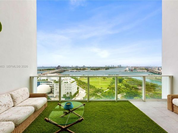 1040 Biscayne Blvd , Unit 1602, Miami, FL 33132