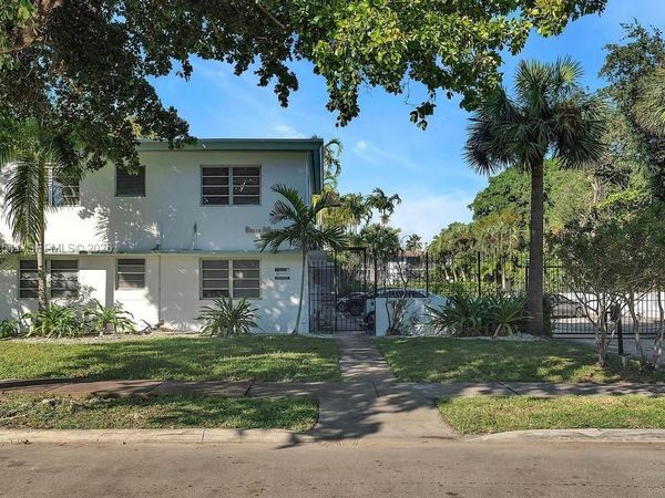 645 NE 77th St , Unit 19, Miami, FL 33138