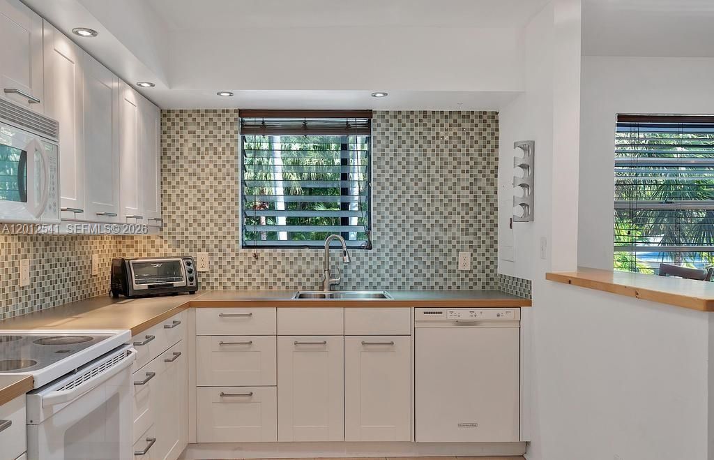 645 NE 77th St , Unit 19, Miami, FL 33138 Photo
