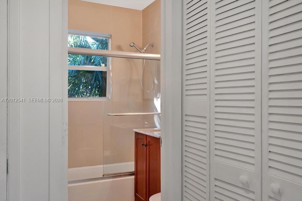 645 NE 77th St , Unit 19, Miami, FL 33138 Photo