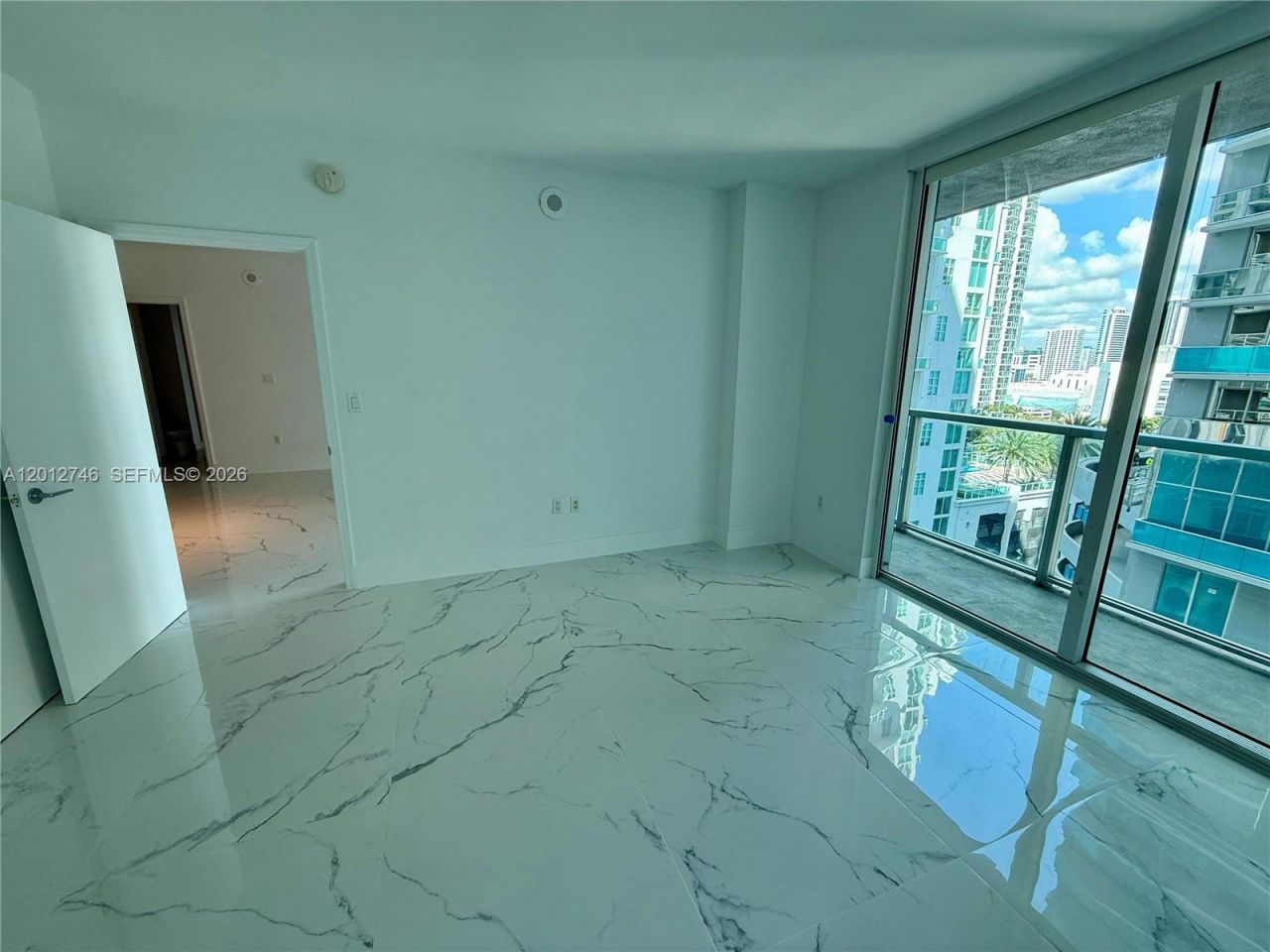 55 SE 6th St , Unit 1603, Miami, FL 33131 Photo