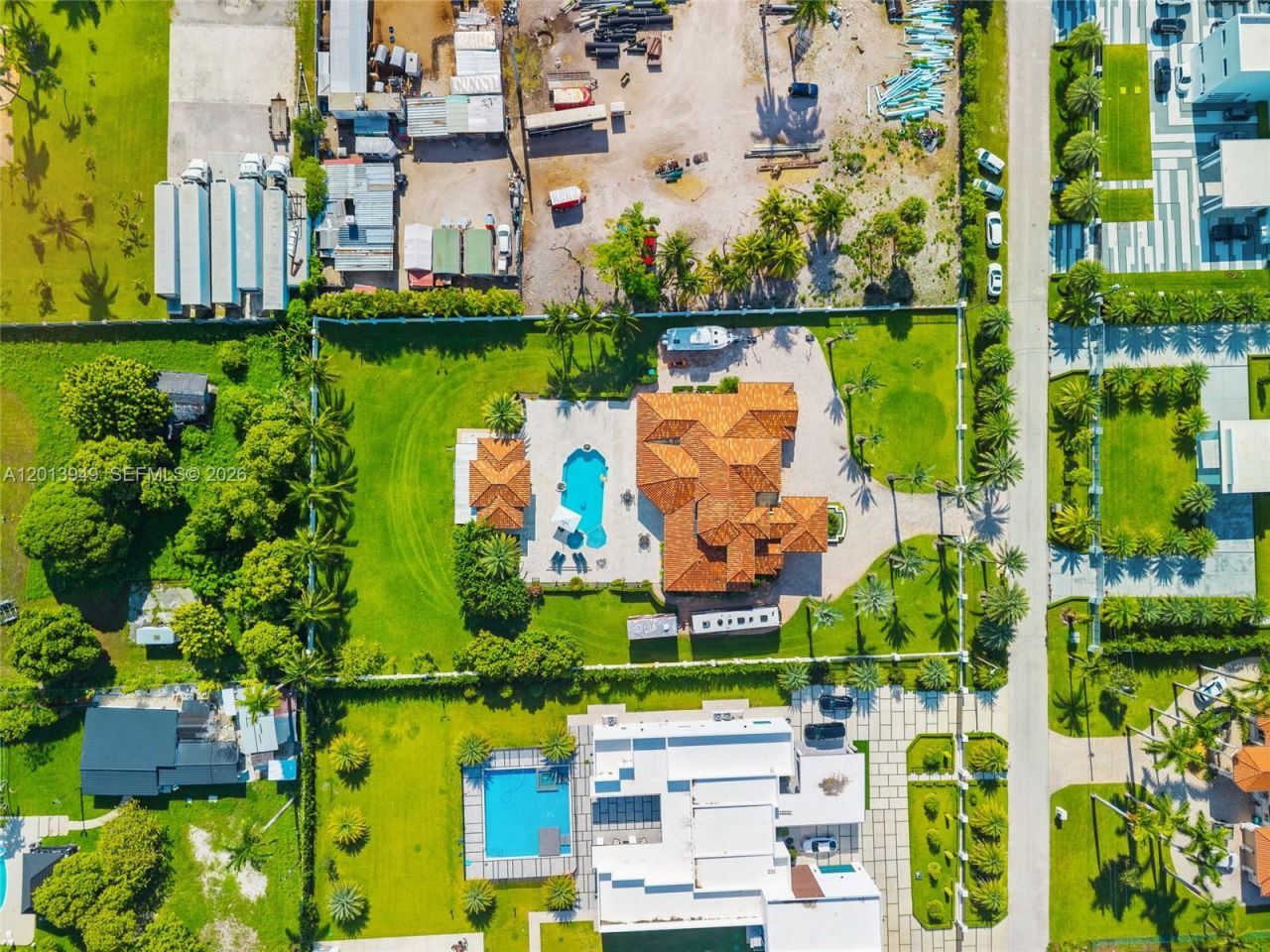 9861 NW 135th St , Hialeah Gardens, FL 33018 Photo