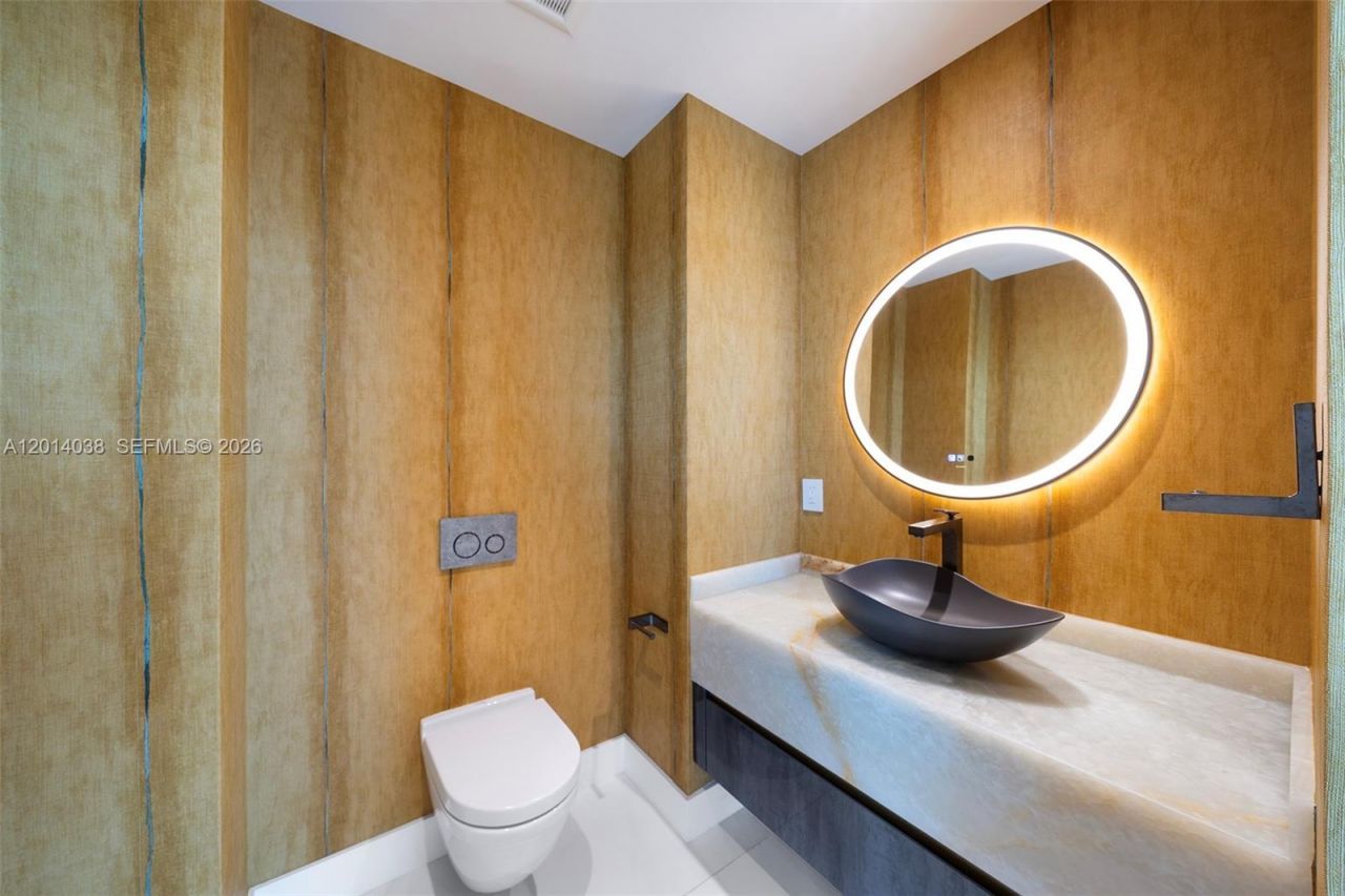 900 Biscayne Blvd, Unit 4202, Miami, FL 33132 Photo