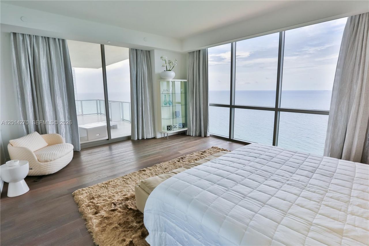17749 Collins Ave, Unit 2801, Sunny Isles Beach, FL 33160 Photo
