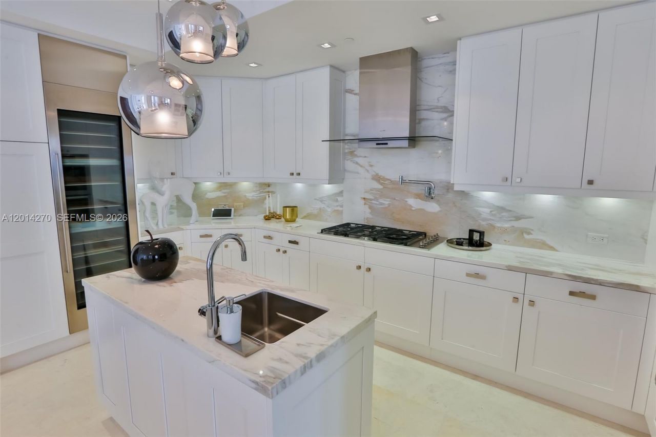 17749 Collins Ave, Unit 2801, Sunny Isles Beach, FL 33160 Photo