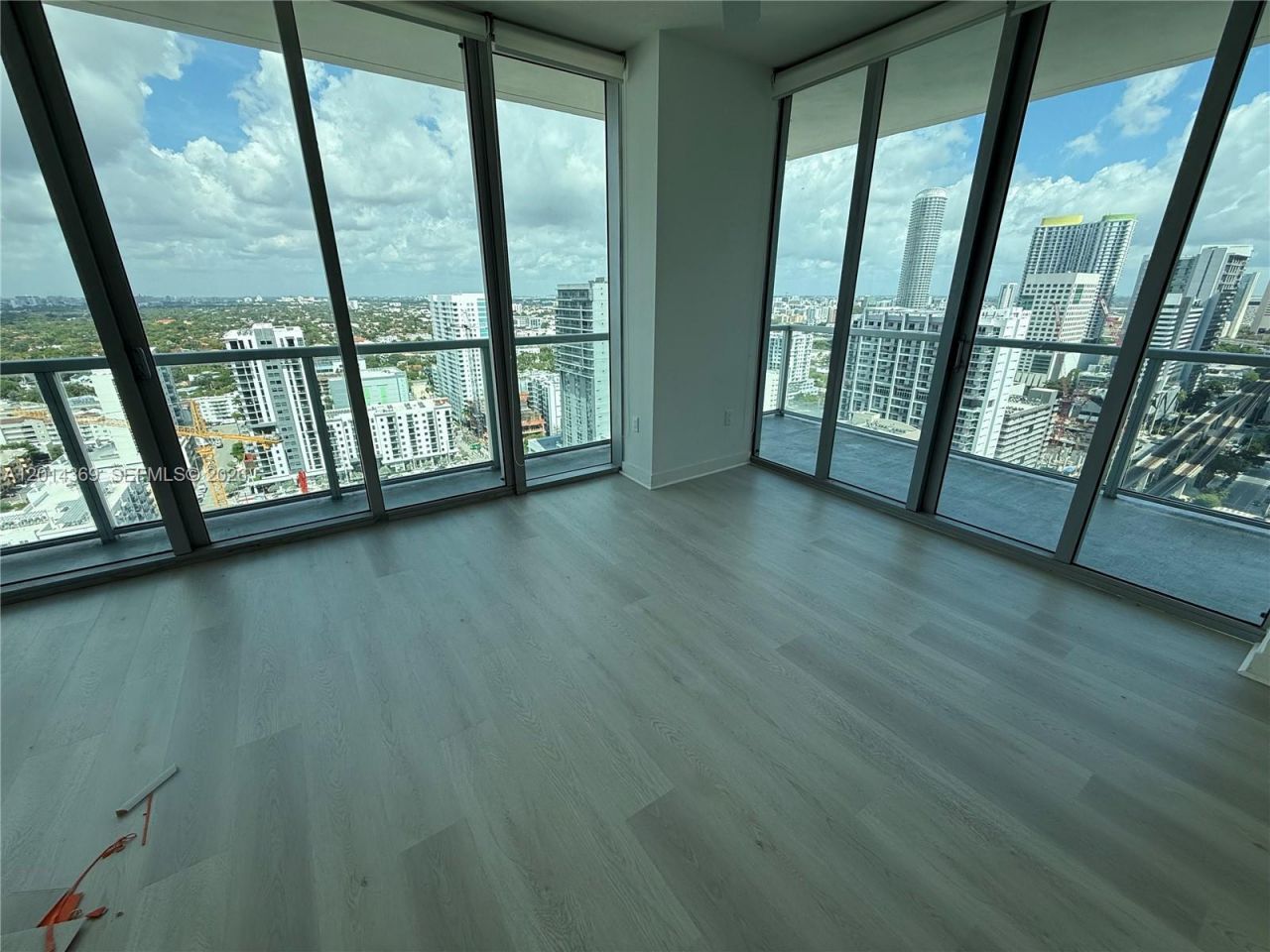 79 SW 12 St , Unit 2912, Miami, FL 33130 Photo