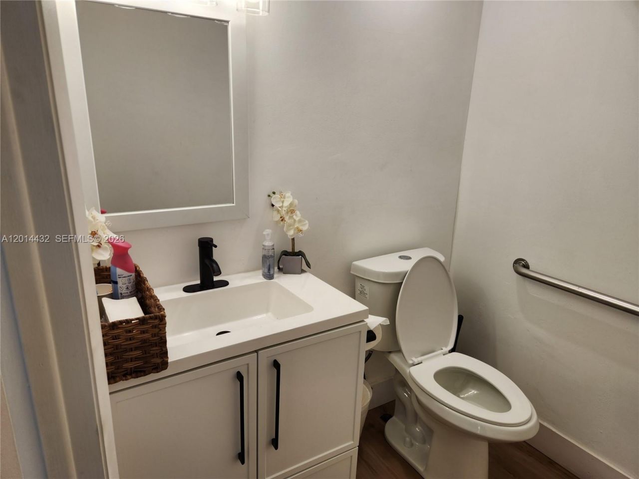 8109 NW 29th St , Unit 8109, Doral, FL 33122 Photo
