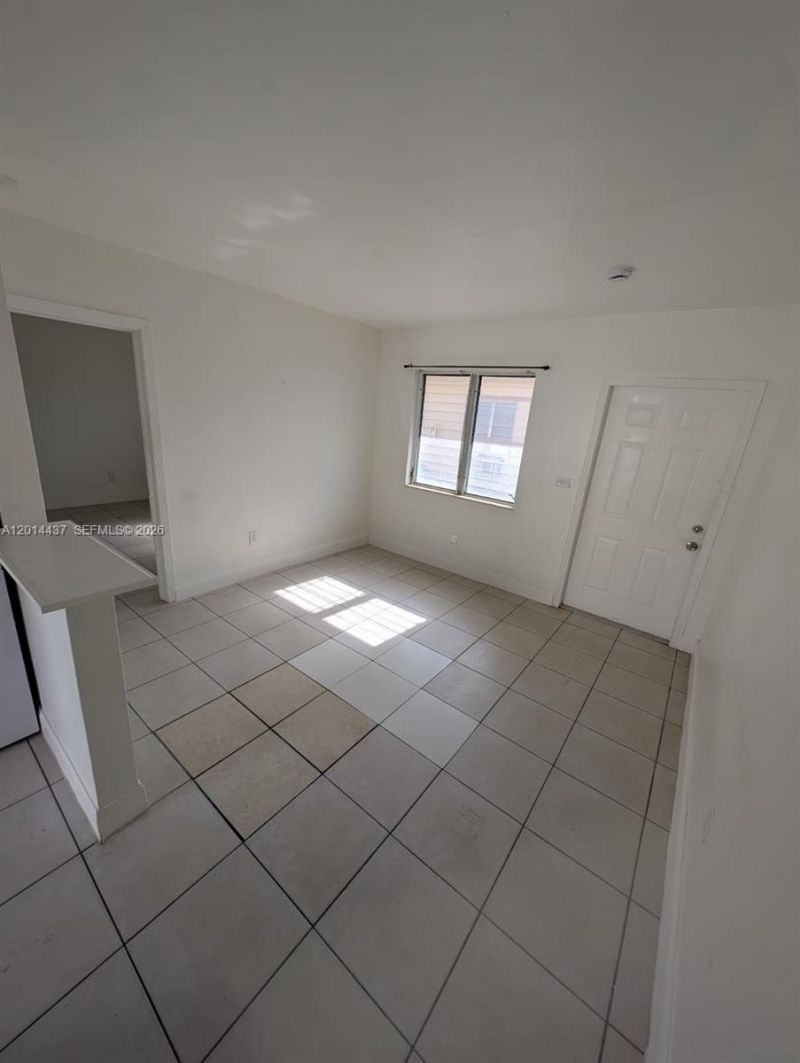 1270 NE 139th St , Unit 2, North Miami, FL 33161 Photo