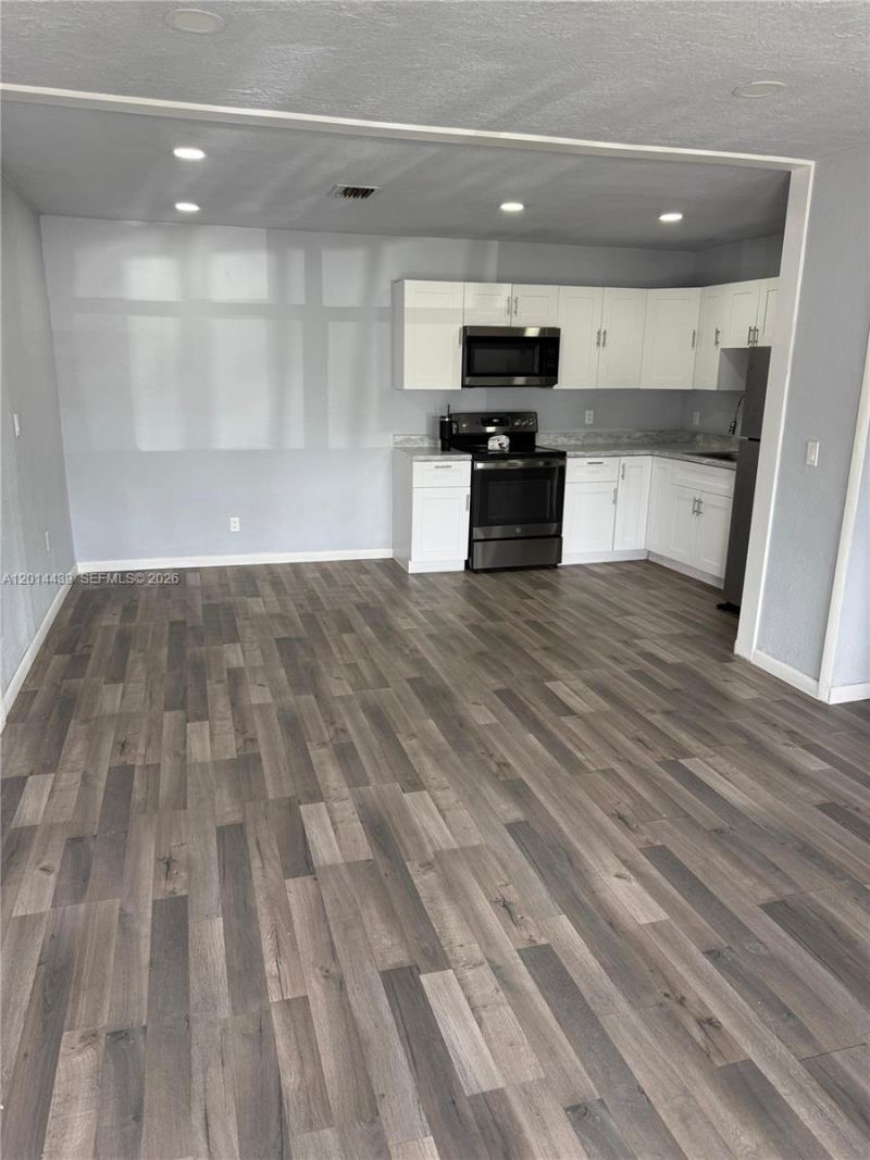 2981 NW 173rd Ter, Unit 2981, Miami Gardens, FL 33056 Photo