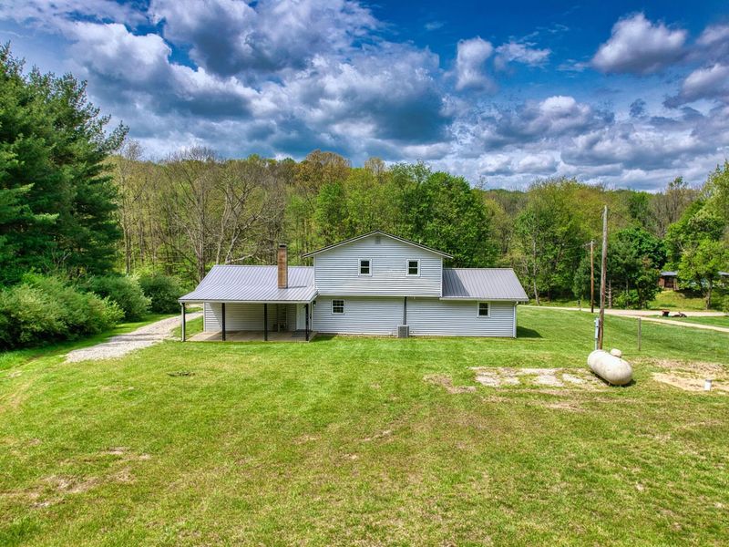9689 Stickle Road , Saint Louisville, OH 43071 Photo 4