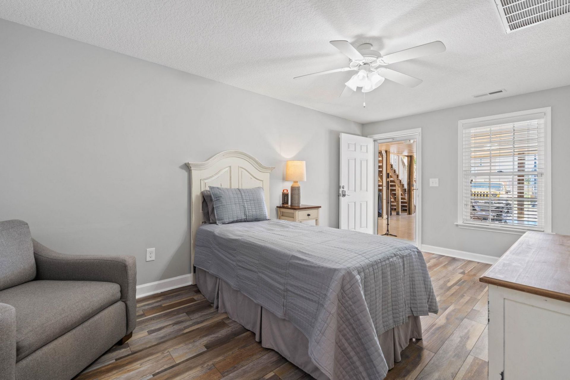4409 Grande Harbour Blvd.  Photo 18