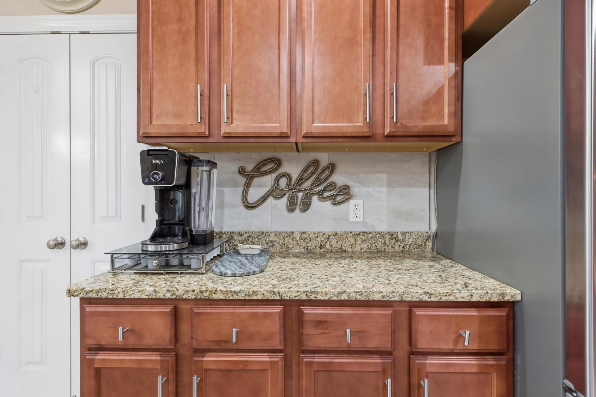 4206 Ridgewood Dr.  Photo 19