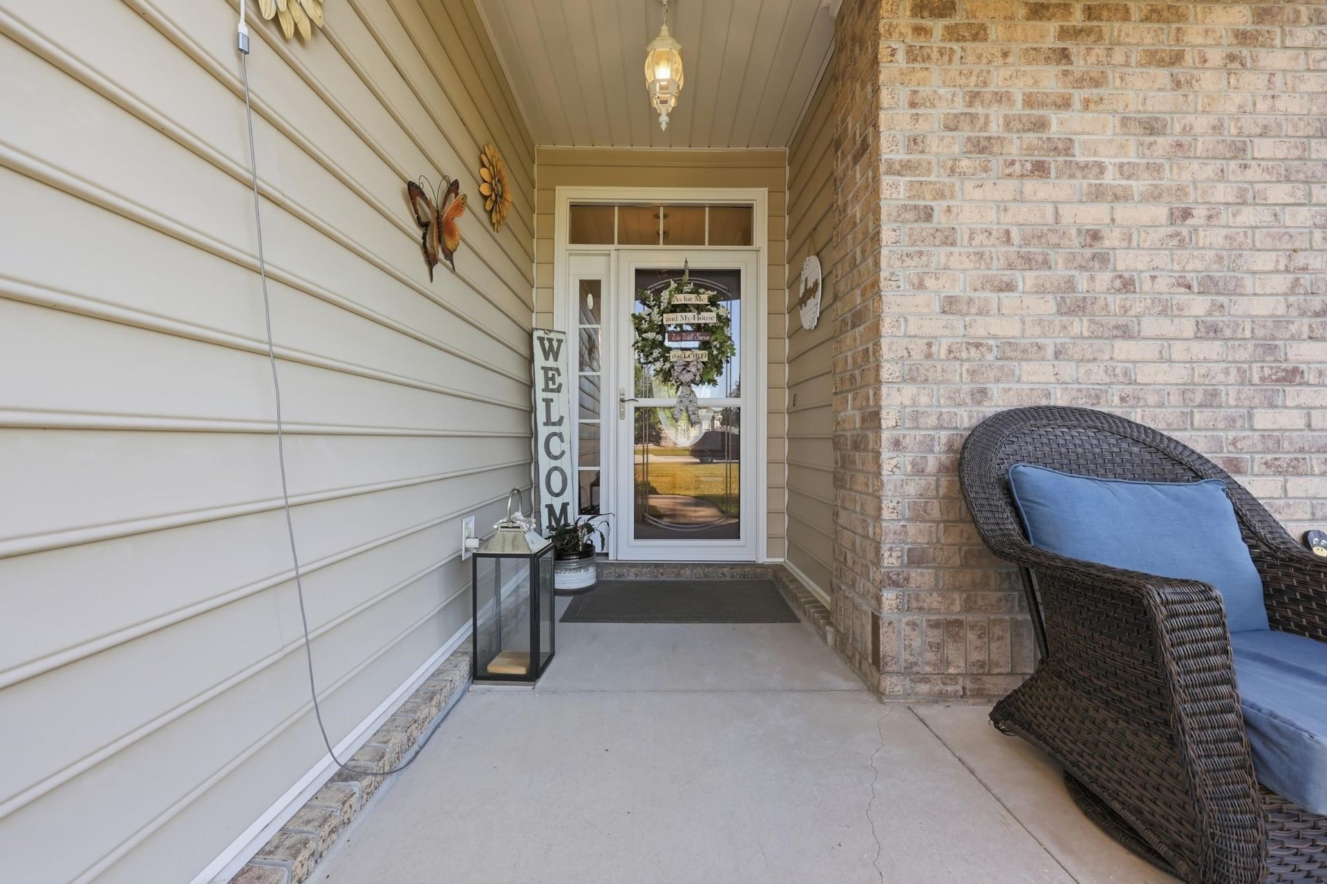 4206 Ridgewood Dr.  Photo 4