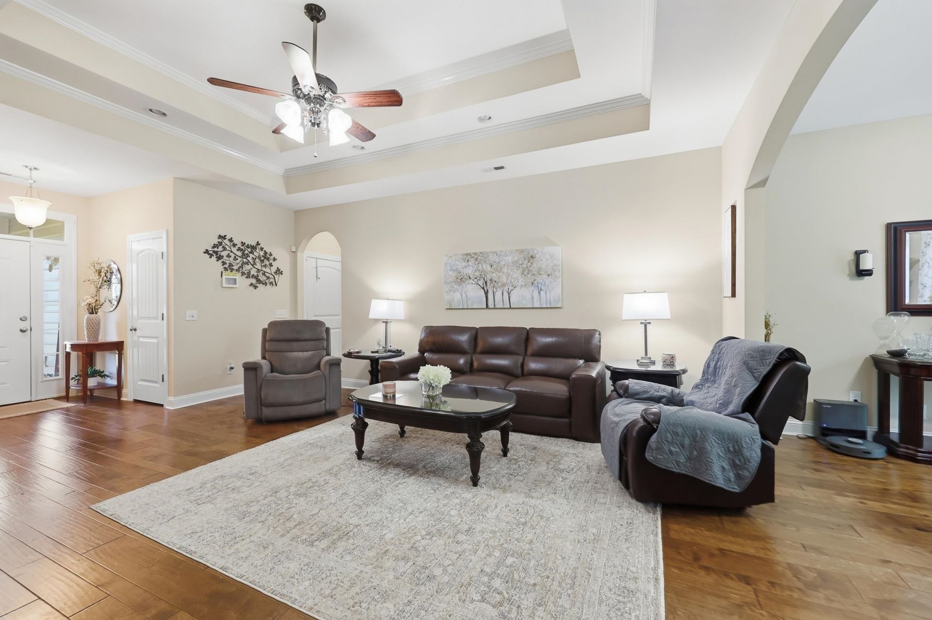 4206 Ridgewood Dr.  Photo 9