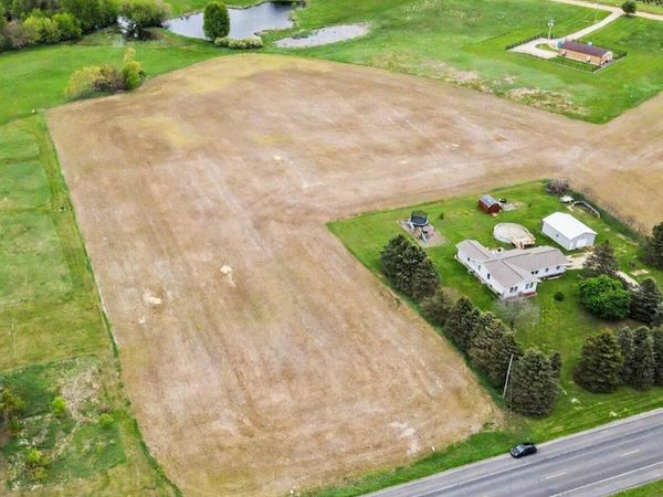 Lincoln Road, Allegan, MI 49010
