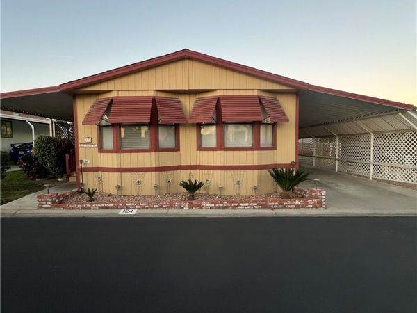 2598 Ayala Drive, Unit 124, Rialto, CA 92377