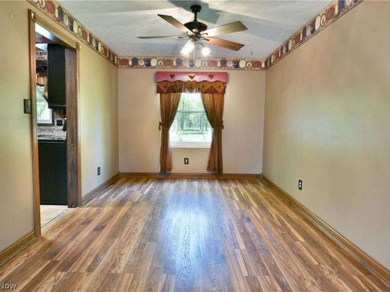 34 Hickory Trace Drive, Girard, OH 44420 Photo 15