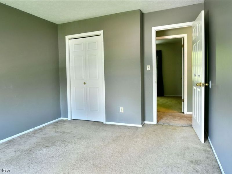 34 Hickory Trace Drive, Girard, OH 44420 Photo 26