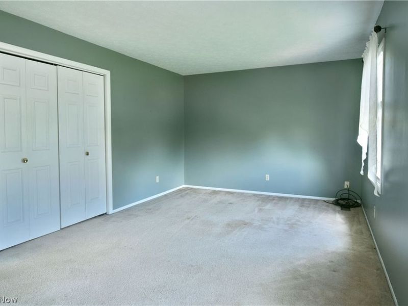 34 Hickory Trace Drive, Girard, OH 44420 Photo 39