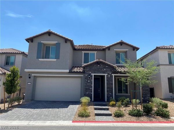10001 Birch Knoll Avenue , Las Vegas, NV 89166
