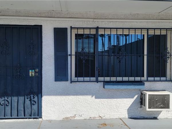 4600 Paradise Road , Unit 17, Las Vegas, NV 89169