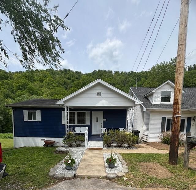 102 Cardinal Drive, Ivel, KY 41642