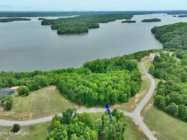 450 Hidden Forest Tr, Spring City, TN 37381