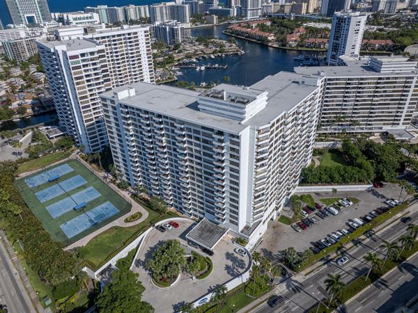 600 Three Islands Boulevard, Unit 121, Hallandale Beach, FL 33009