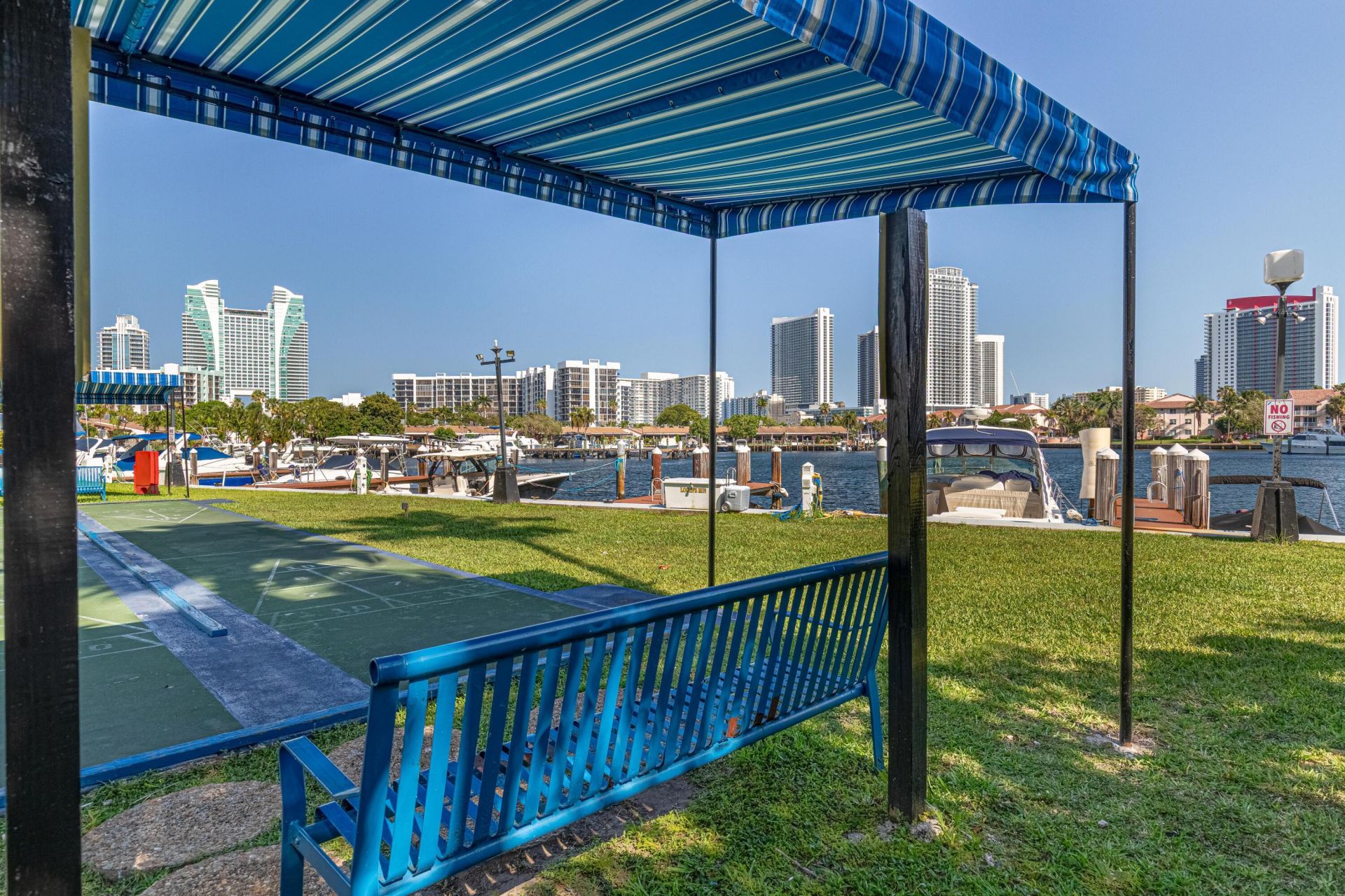 600 Three Islands Boulevard, Unit 121, Hallandale Beach, FL 33009 Photo