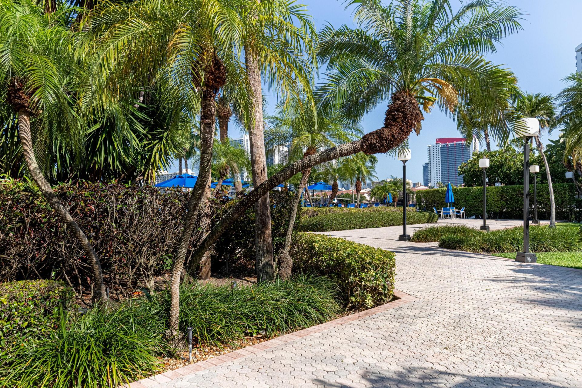 600 Three Islands Boulevard, Unit 121, Hallandale Beach, FL 33009 Photo
