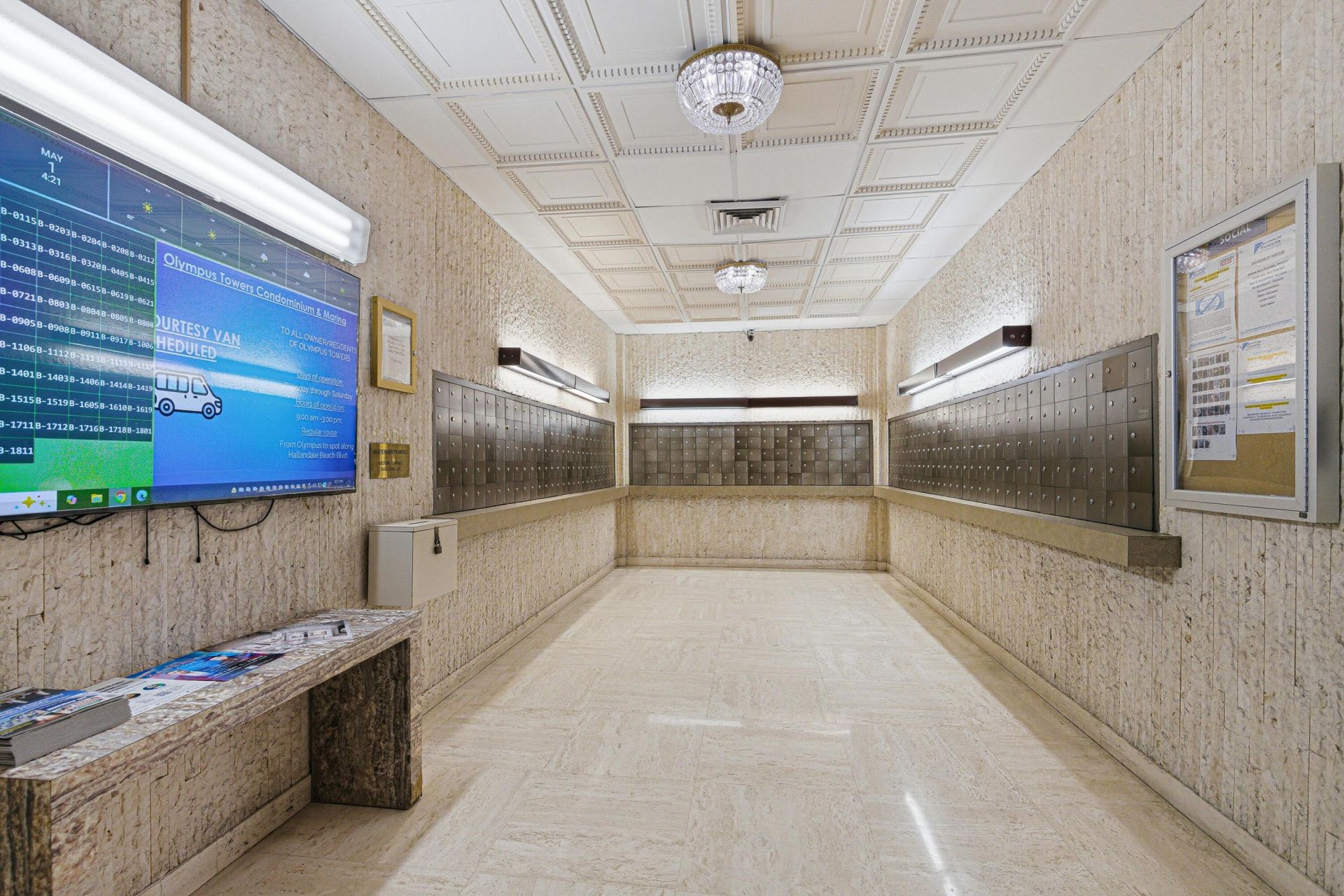 600 Three Islands Boulevard, Unit 121, Hallandale Beach, FL 33009 Photo