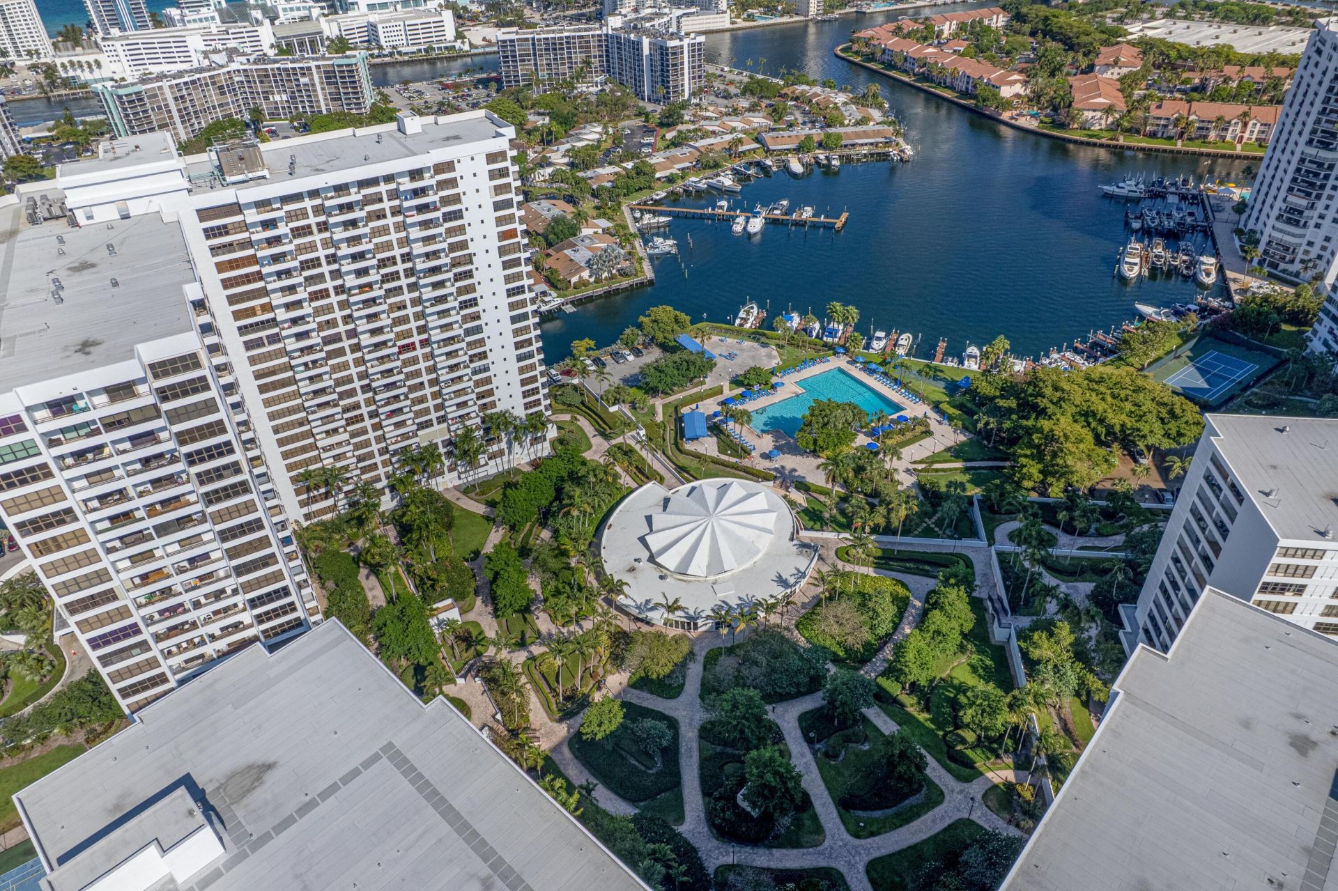 600 Three Islands Boulevard, Unit 121, Hallandale Beach, FL 33009 Photo