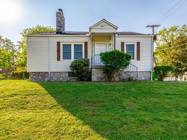 1123 Orangewood Avenue, Chattanooga, TN 37404