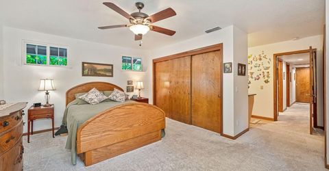 7671 Greenhaven Dr, Sacramento, CA 95831 Photo