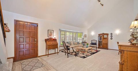 7671 Greenhaven Dr, Sacramento, CA 95831 Photo