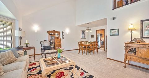 7671 Greenhaven Dr, Sacramento, CA 95831 Photo
