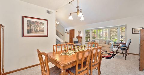 7671 Greenhaven Dr, Sacramento, CA 95831 Photo