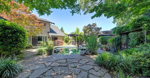 7671 Greenhaven Dr, Sacramento, CA 95831 Photo