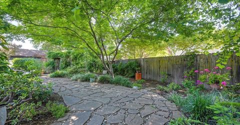 7671 Greenhaven Dr, Sacramento, CA 95831 Photo