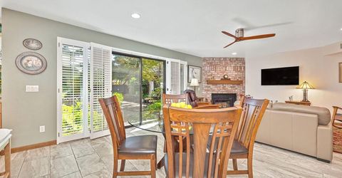 7671 Greenhaven Dr, Sacramento, CA 95831 Photo