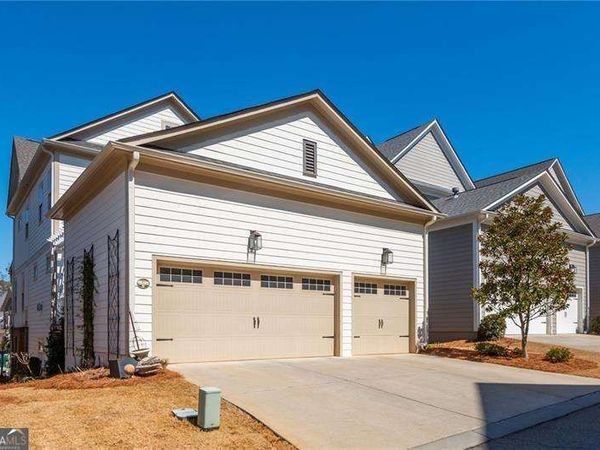 219 Dawson Drive N, Woodstock, GA 30188