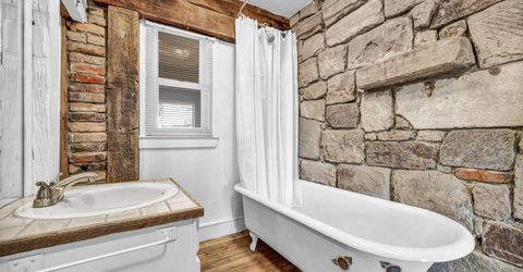 274 S L Street, Virginia City, NV 89440 Photo