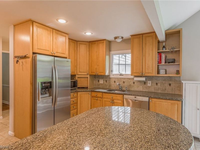 22532 Byron Road, Shaker Heights, OH 44122 Photo 8