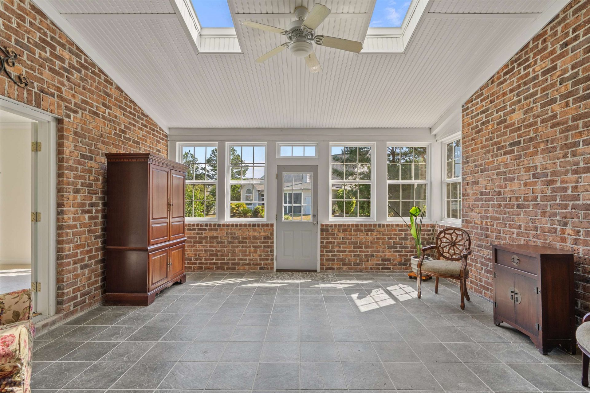 457 Spring Lake Dr.  Photo 34