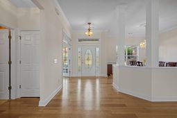 457 Spring Lake Dr.  photo 4