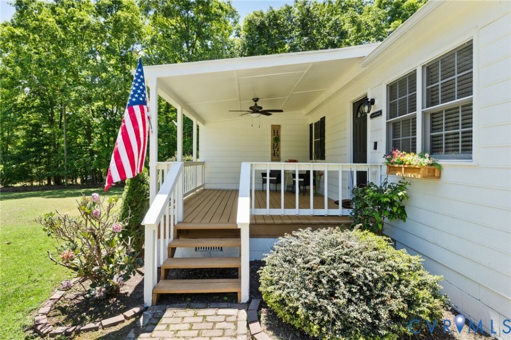 435 Clayville Road Powhatan, VA 23139