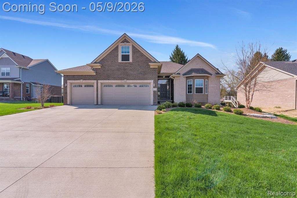 3173 Roma Court, Wixom, MI 48393 Main Photo