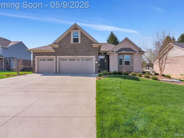 3173 Roma Court , Wixom, MI 48393