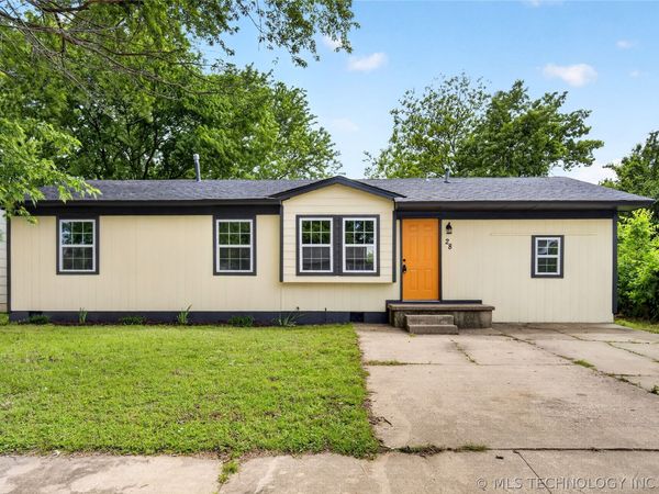 28 E 62nd Place N, Tulsa, OK 74126